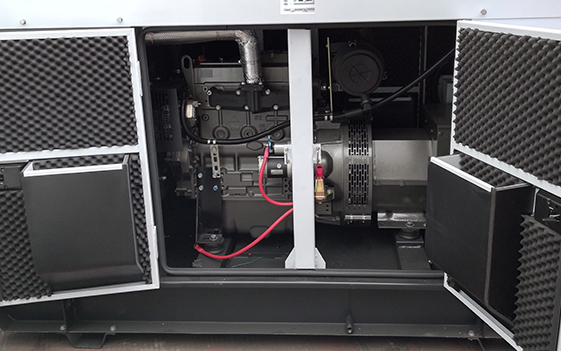 مظلة مقاومة للصوت